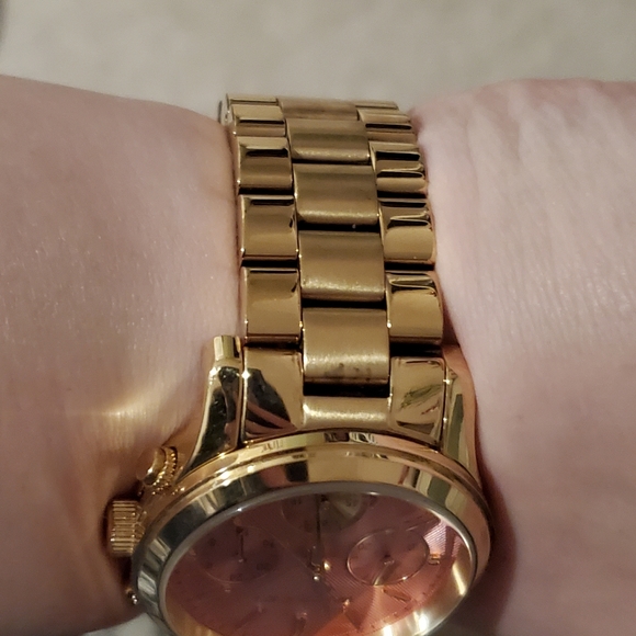 Michael Kors watch - Picture 6 of 7